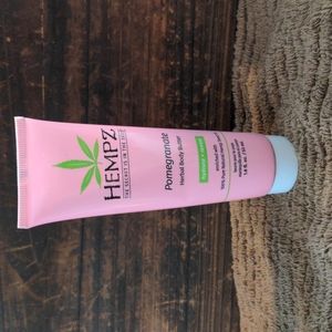 Hempz pomegranate herbal body butter travel size